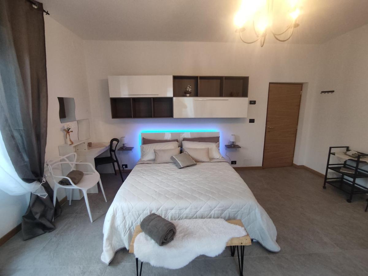 Tirano Express Luxury Apartments Buitenkant foto