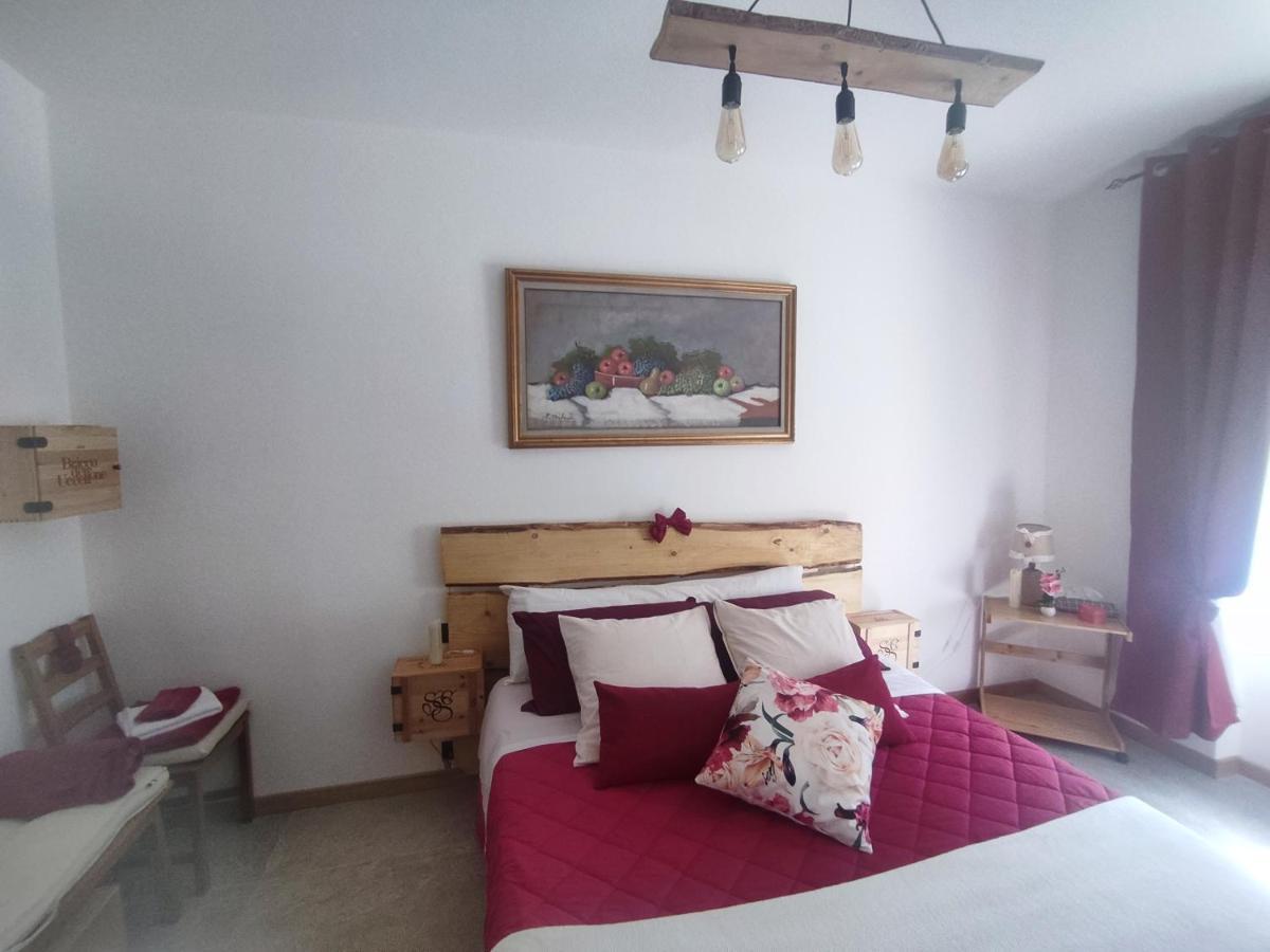Tirano Express Luxury Apartments Buitenkant foto