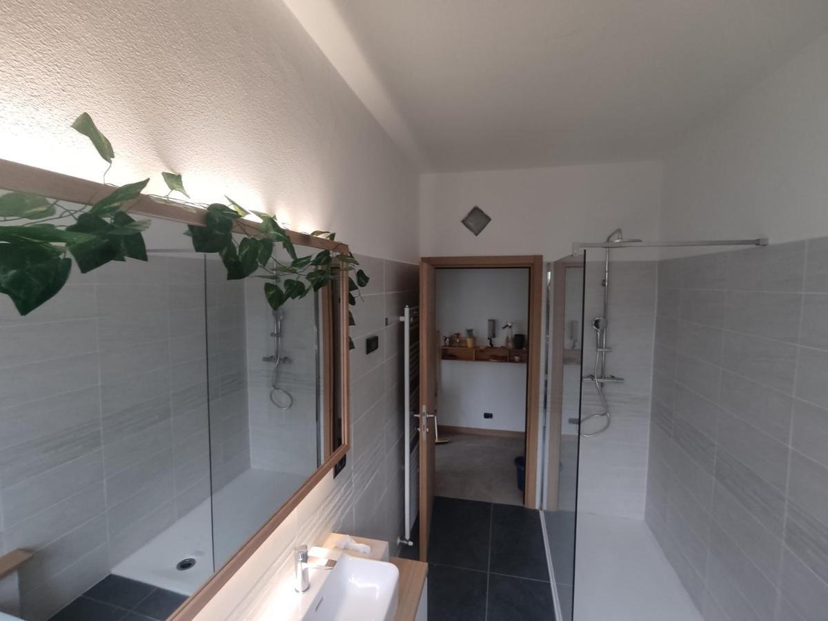Tirano Express Luxury Apartments Buitenkant foto