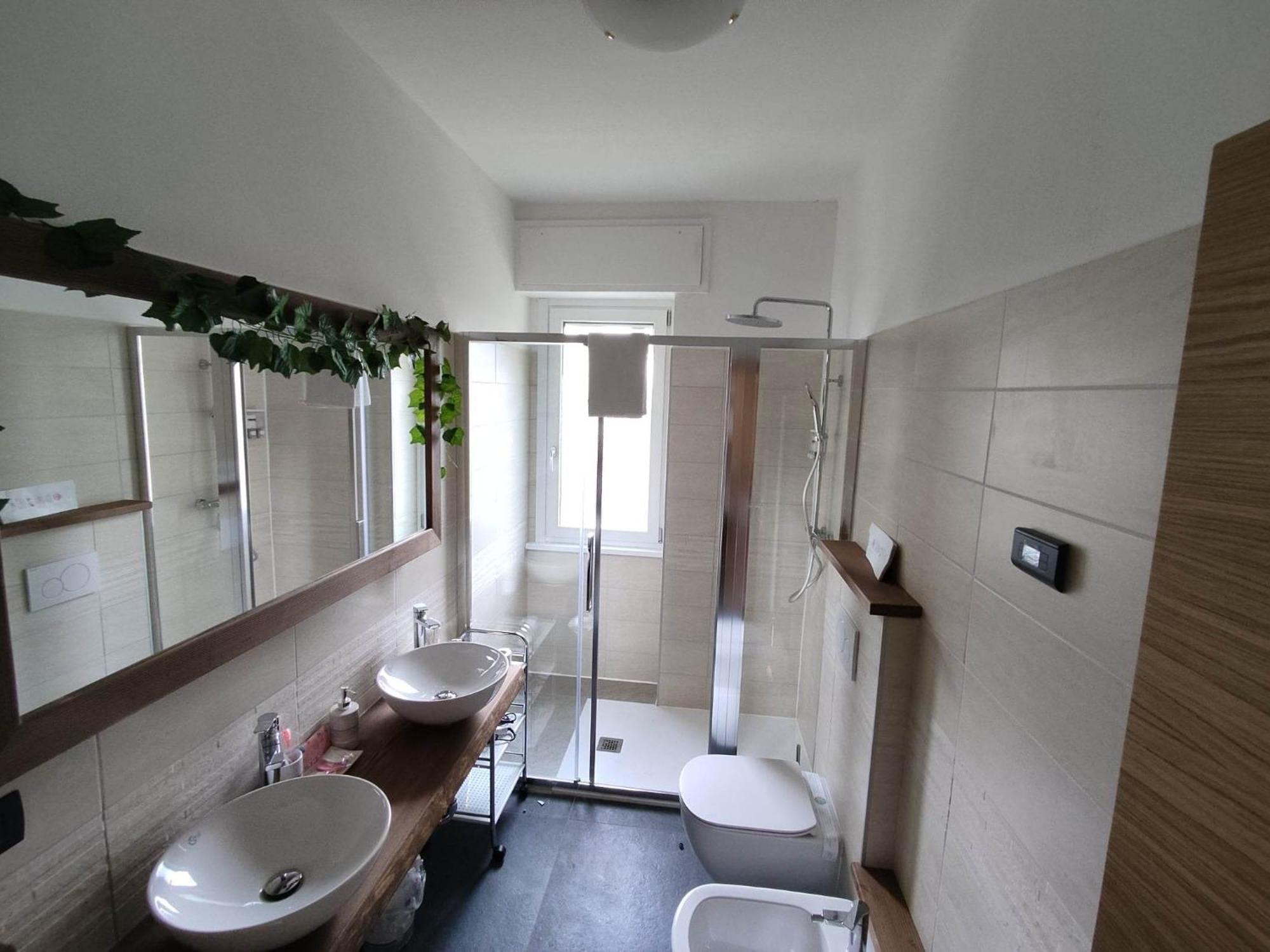 Tirano Express Luxury Apartments Buitenkant foto