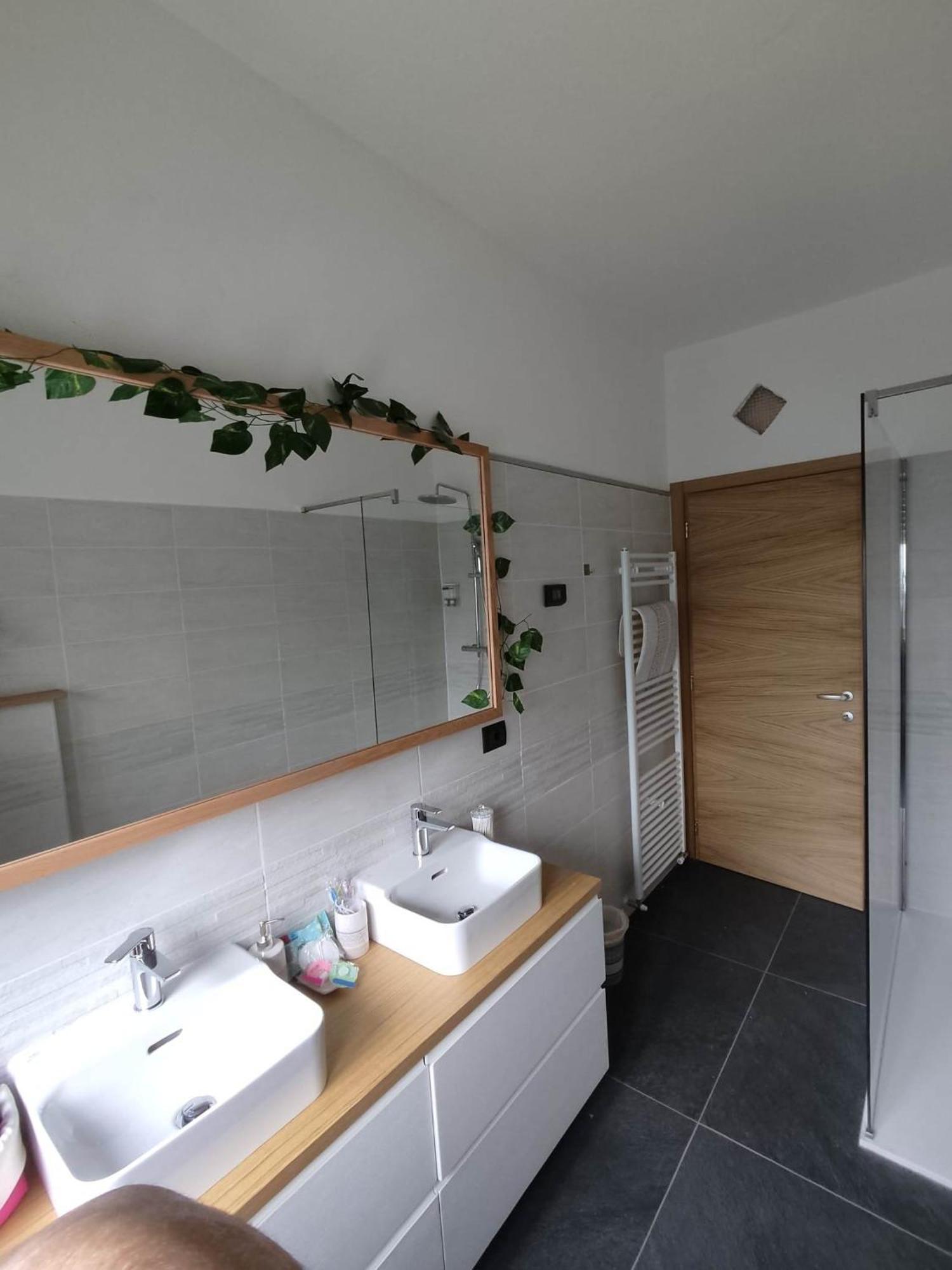 Tirano Express Luxury Apartments Buitenkant foto